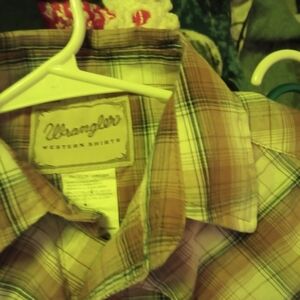 Wrangler Men's Dress Shirt - Brown Plaid